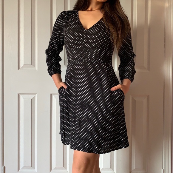 Fit and Flare Long Sleeve Ruched V-Neck Dress - Picture 2 of 4